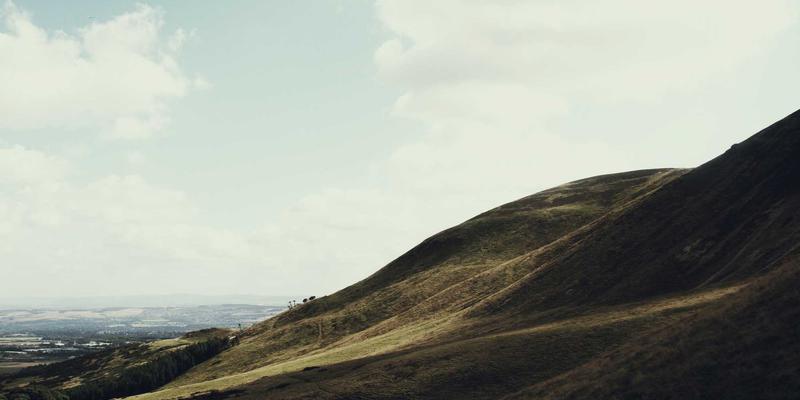 网络切片(Network Slicing)在5G专网中的实现原理与行业应用案例深度剖析