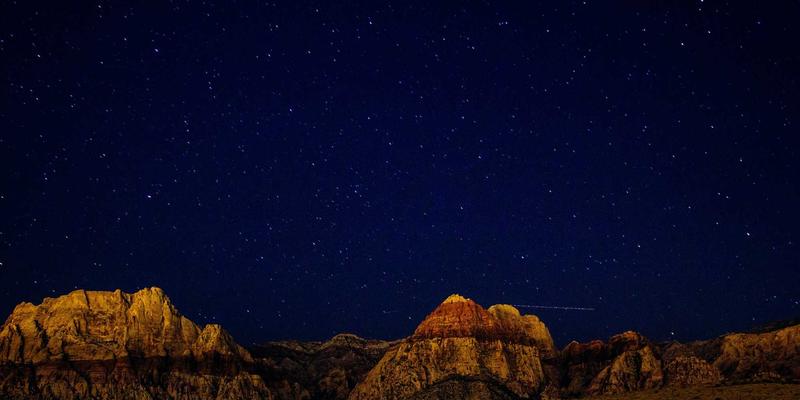 蜂窝物联网（NB-IoT/LTE-M）网络规划与优化实战指南：支撑海量低功耗设备连接的核心技术